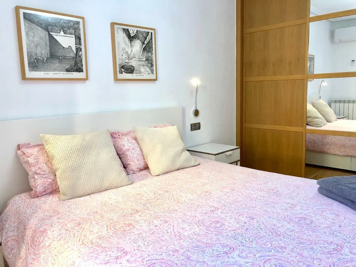 Gros Beach Apartment San Sebastián